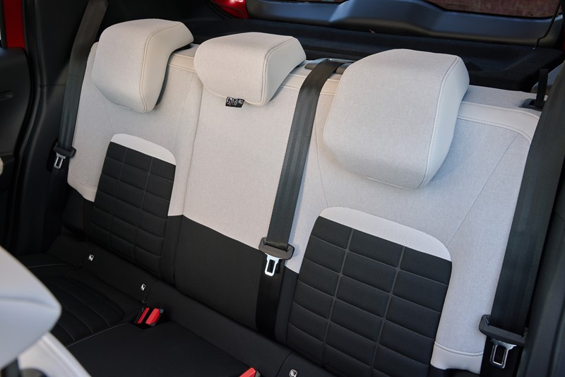 Kupci mogu birati između tri razine opremljenosti - You, Plus i Max