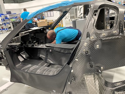 EU planira zabraniti materijale s ugljičnim vlaknima u automobilima