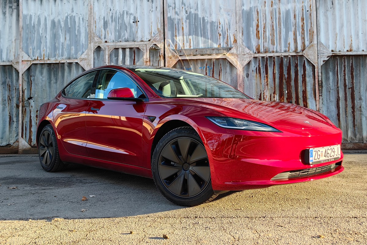 Tesla Model 3 📷 Ivan Cvetković