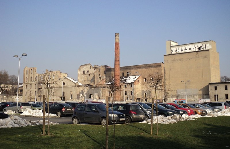 Zatvoreno je popularno parkiralište Paromlin, nadomak centra Zagreba ...